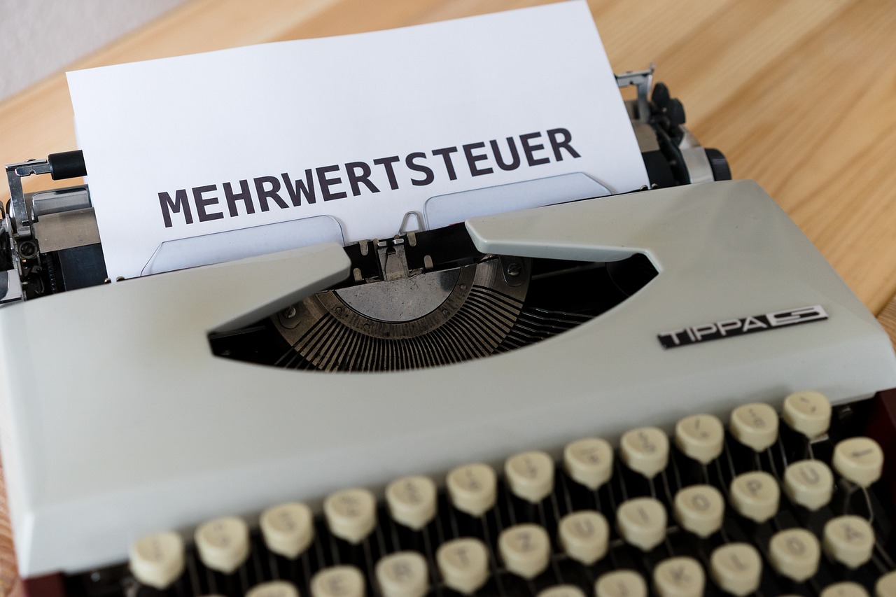 steuerhinterziehung ist ein ernstes vergehen, das schwerwiegende rechtliche konsequenzen nach sich ziehen kann. erfahren sie mehr über die risiken, strafen und gesetzliche regelungen in deutschland zu diesem thema.